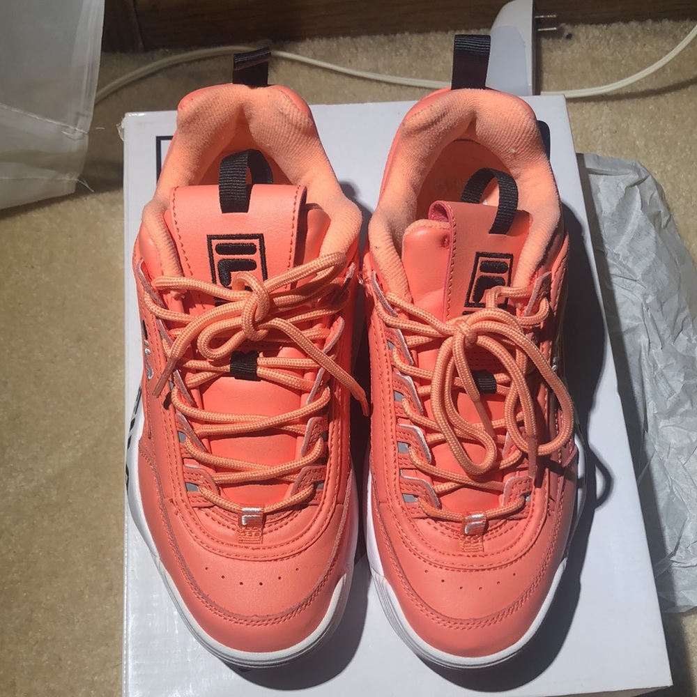 Pink Fila - Picture 2 of 4